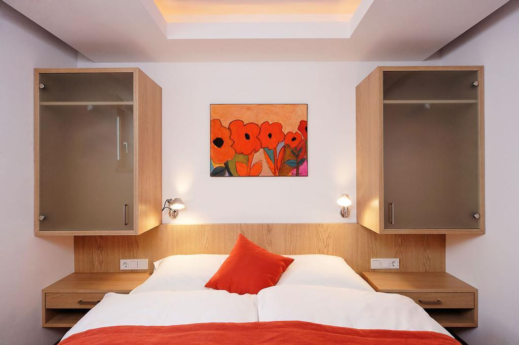 Hotel-Pension Hoferhaus Neukirchen am Grossvenediger Bagian luar foto