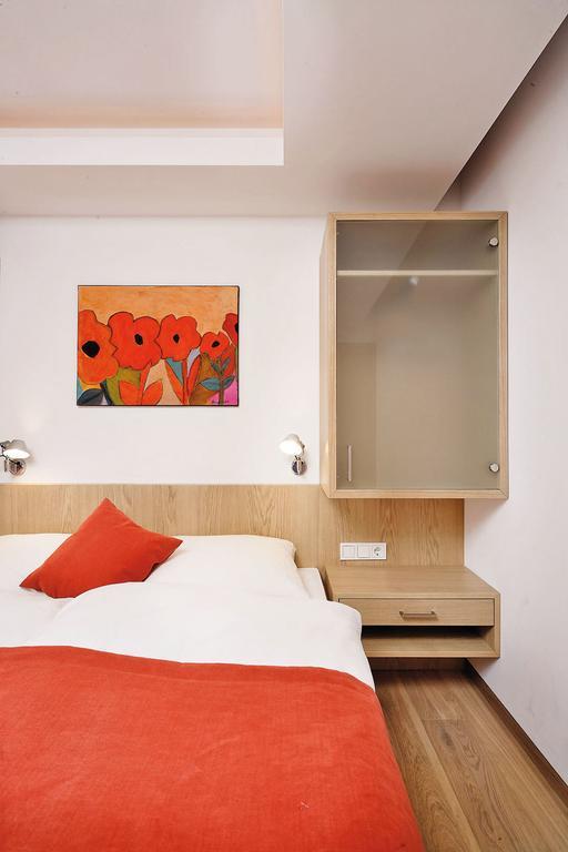 Hotel-Pension Hoferhaus Neukirchen am Grossvenediger Bagian luar foto